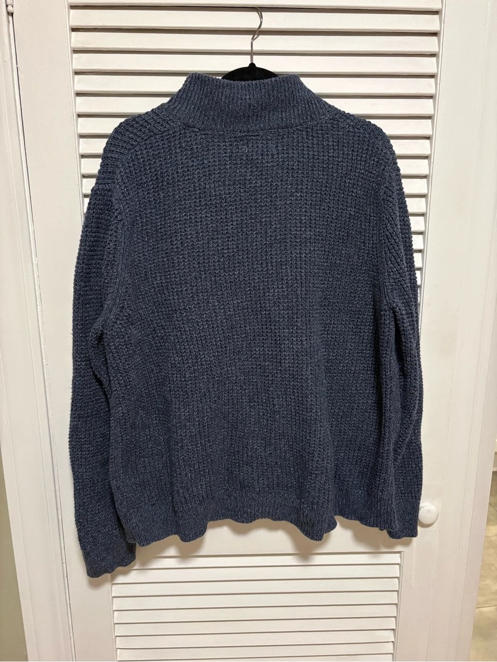 L.L. Bean Men's Full-Zip Chunky Knit Sweater in Navy